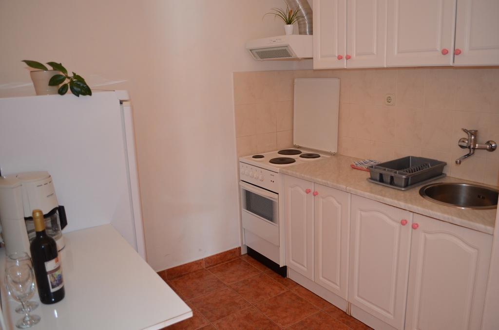 Apartments Sersic Baska Phòng bức ảnh